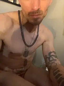kbone36 (Ask my age) - If I get 70 people, I’ll cum