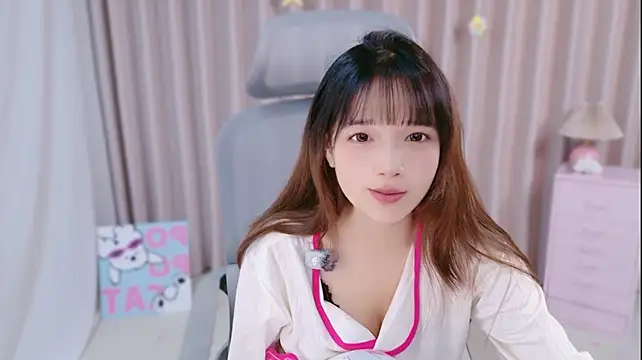 TangTang-1 live cam on StripChat