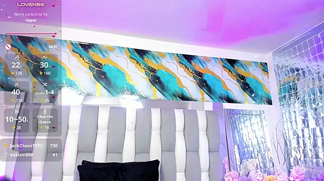 IsaDiiaz live cam on StripChat