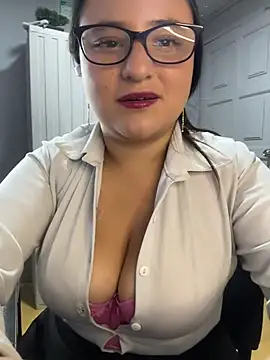 LuisAny live cam on StripChat