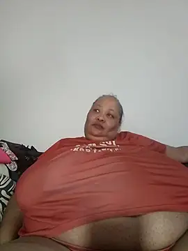 nancy111 live cam on StripChat