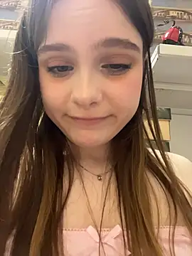 Lunabelle_ webcam