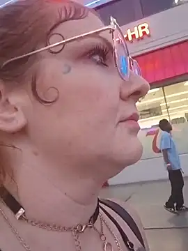 nakedgarbageperson
