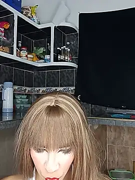 Model: francesca_suzett_