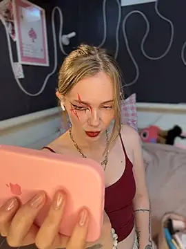 MilaMoone