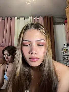 Elisse_lovee