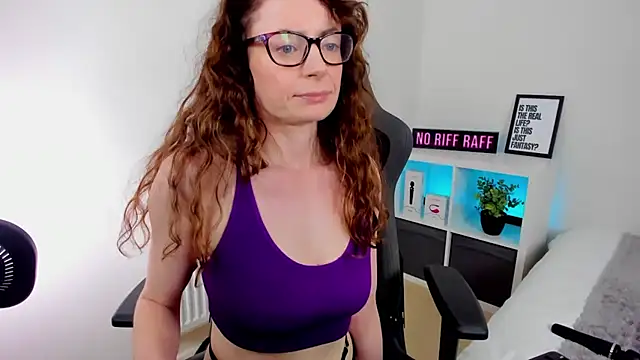 LucieWinters_UK