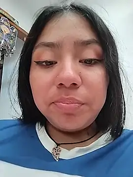 Amber_Herrera live cam on StripChat