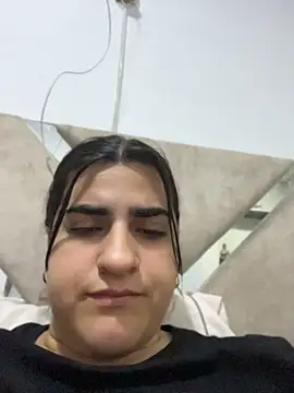 DAMSEL_30 live cam on StripChat