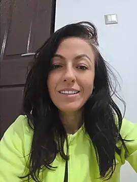 Risky_woman
