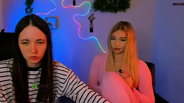 bella_dorn (G teen) - Play Tits(Emma)