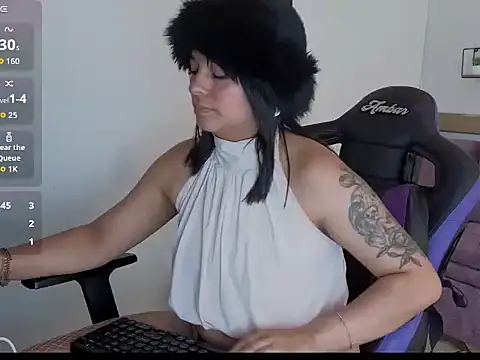 mia_lemarc