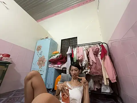 lulusexy (F young) - i sick wilson please help me medicine