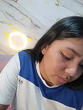 Amber_Herrera live cam on StripChat