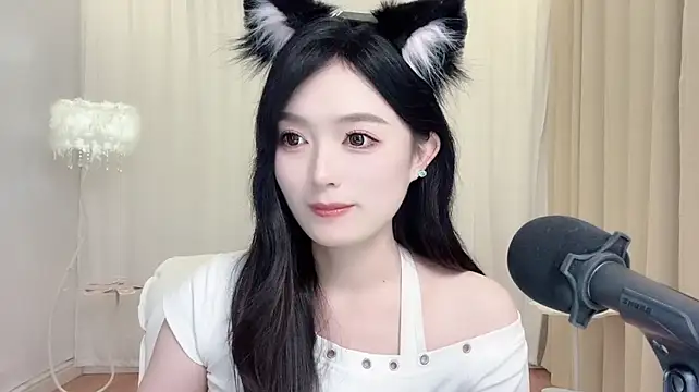 LiLy0608 live cam on StripChat