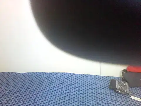 Mystic_gyal live cam on StripChat
