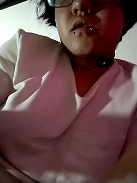 Ftm_Bunny live cam on StripChat