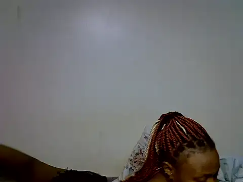 sexxyy_mia live cam on StripChat