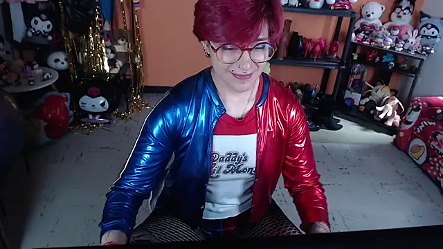 MissMiia2 live cam on StripChat