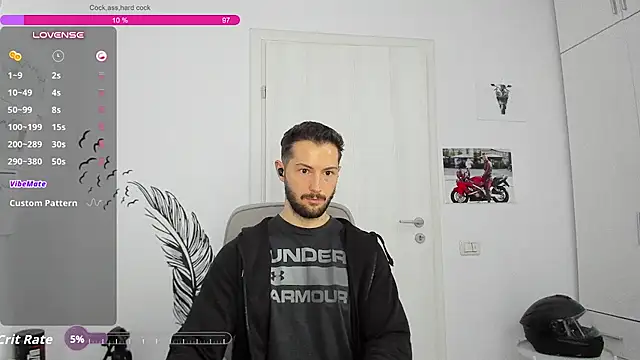 ZackFraser live cam on StripChat