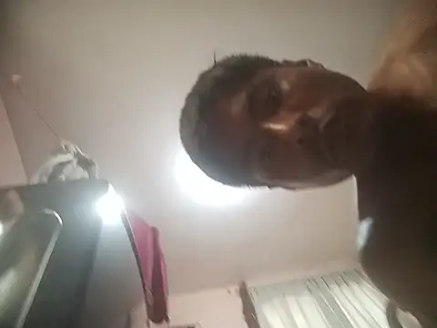 Aqua2312 live cam on StripChat