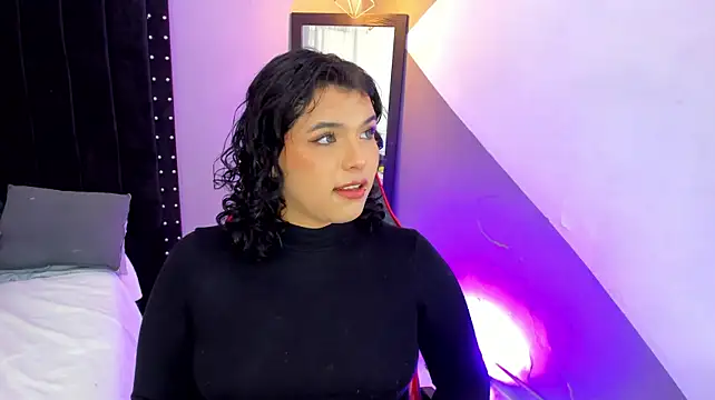 sammybrunette1 live cam on StripChat
