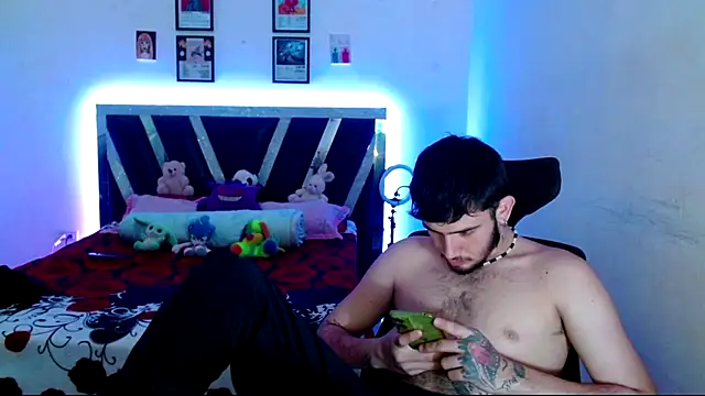 Sebasxxl12 live sex cam