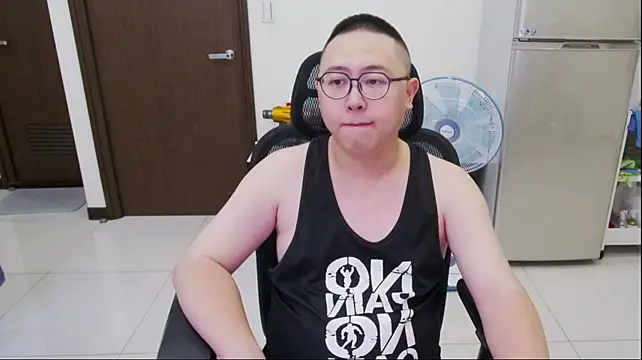 7pupuman live cam on StripChat