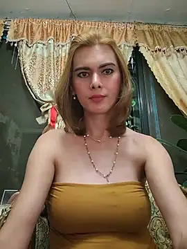 Ts_Francine live cam on StripChat