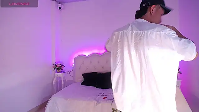 Maverick27_ live cam on StripChat