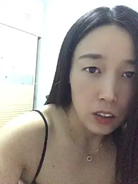 yyy5873 live cam on StripChat