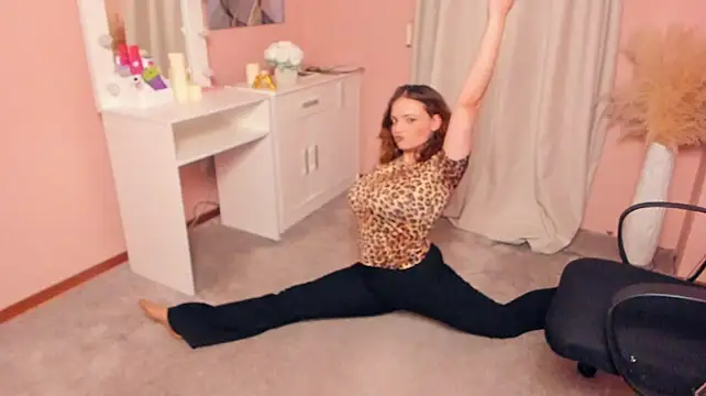 AyakoSchuele live sex cam