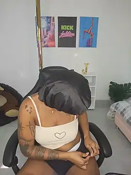 julixxx22