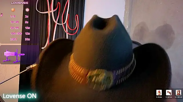 Rubi_boobs_