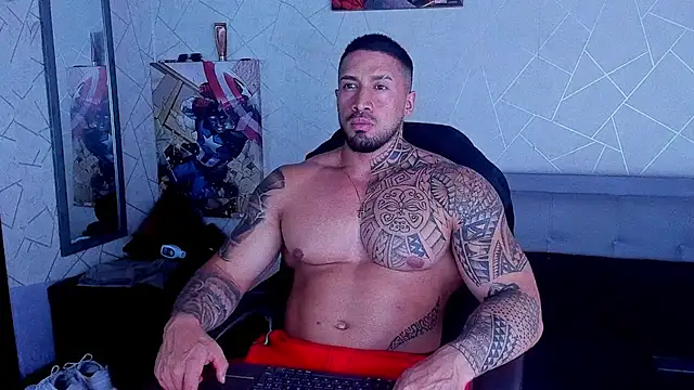 Cristian_Walker on Stripchat