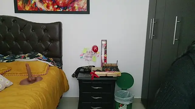 Grace_mature_milf live cam on StripChat