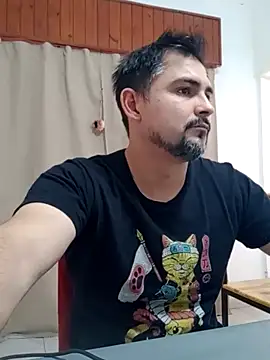 Bradd_32 on Stripchat
