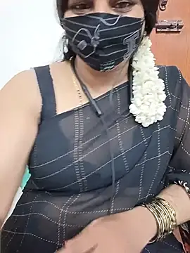 Tamil-HoneyQueen