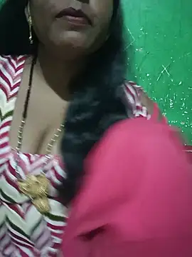 _Your_Ritu__ live cam on StripChat