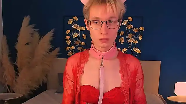 ADRIAN_LUKS on Stripchat