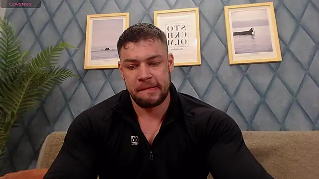 RyannWest on Stripchat