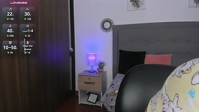 Luna_Zahara