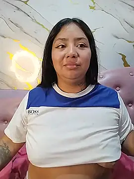 Amber_Herrera live cam on StripChat