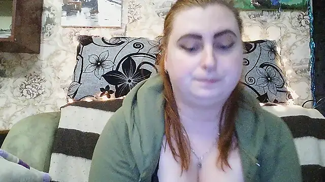 Alicia_love00 live cam on StripChat