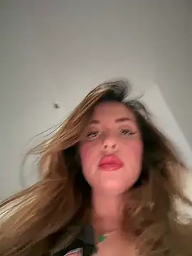 Alirawrz webcam
