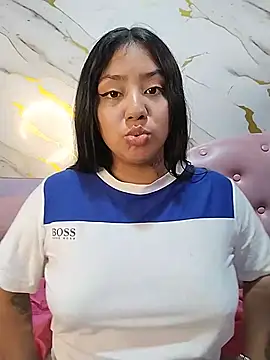 Amber_Herrera live cam on StripChat