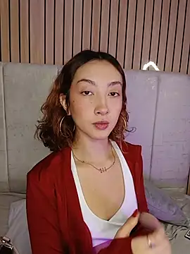 CurlyDoll_11 webcam