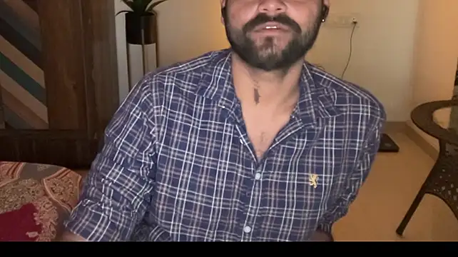 Mr_Ajnabee