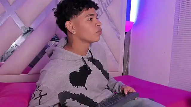 nova_mitchell7