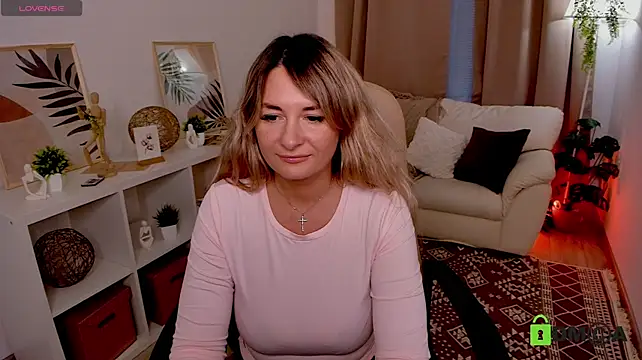 Mary_kleo live cam on StripChat